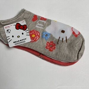 NEW Hello Kitty Pink and White Floral ankle length women Socks - pack of 3